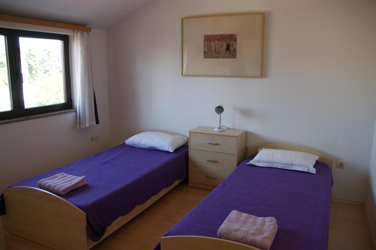 Apartman Adriatic Pula Exterior photo