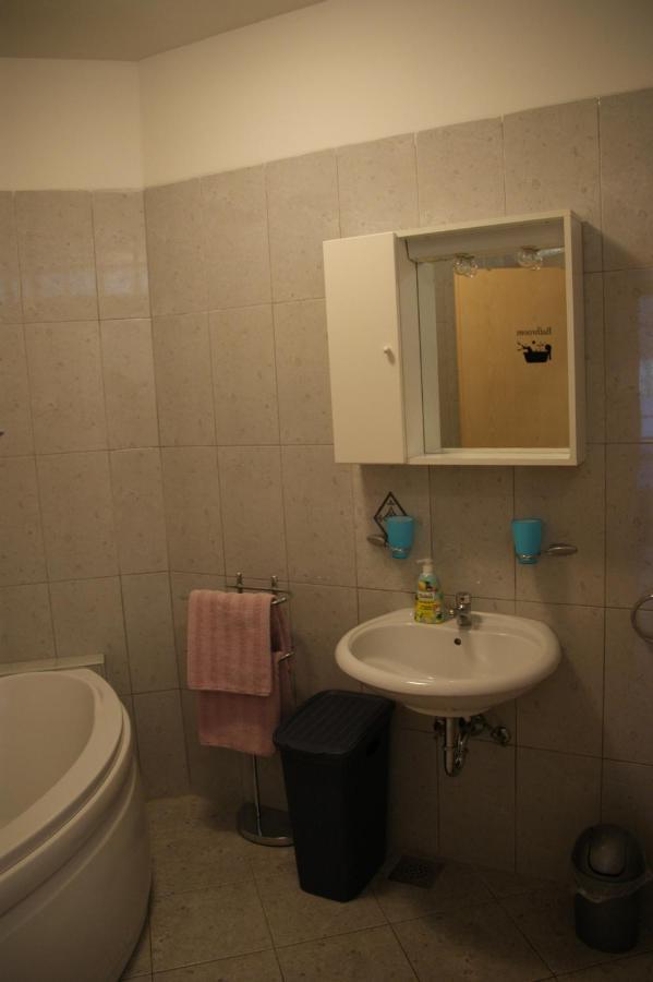 Apartman Adriatic Pula Exterior photo