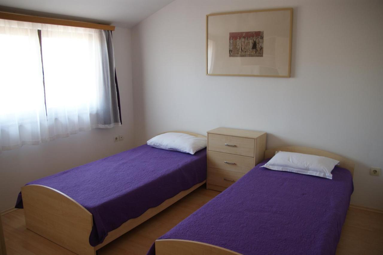 Apartman Adriatic Pula Exterior photo