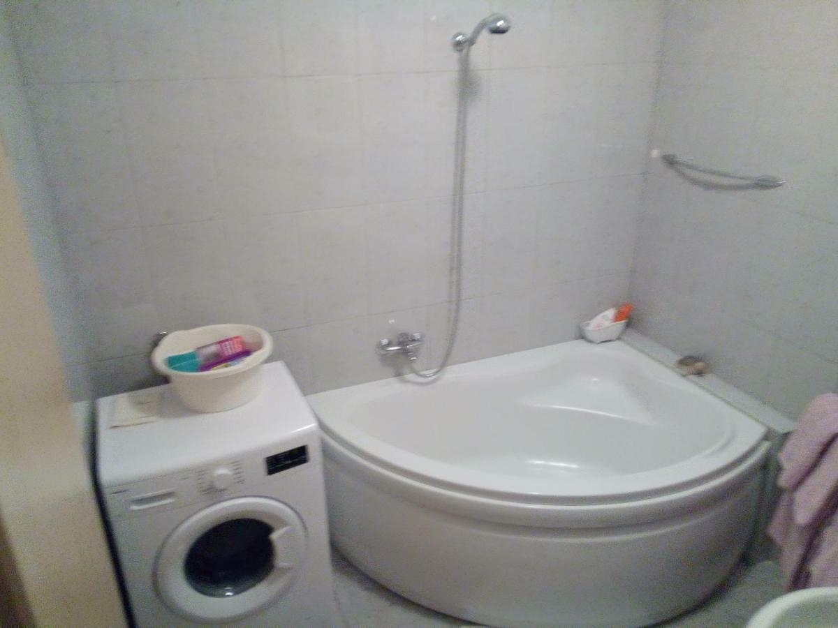 Apartman Adriatic Pula Exterior photo
