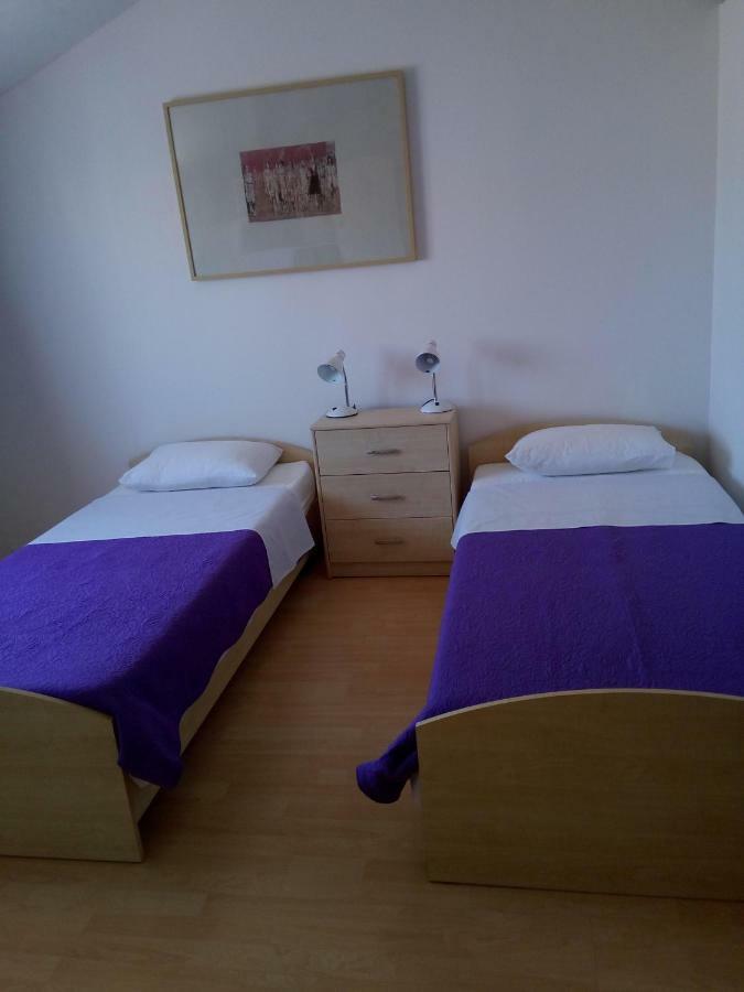 Apartman Adriatic Pula Exterior photo